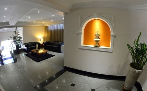 酒店 Biazi Plaza 4*